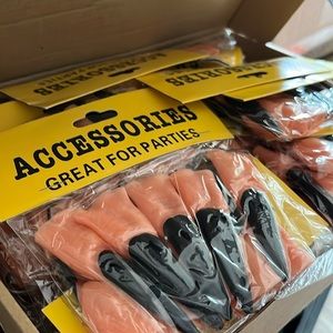 NIB Fake fingers claws an noses for Halloween parties